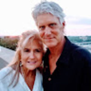 Meet your Posher, Lorie